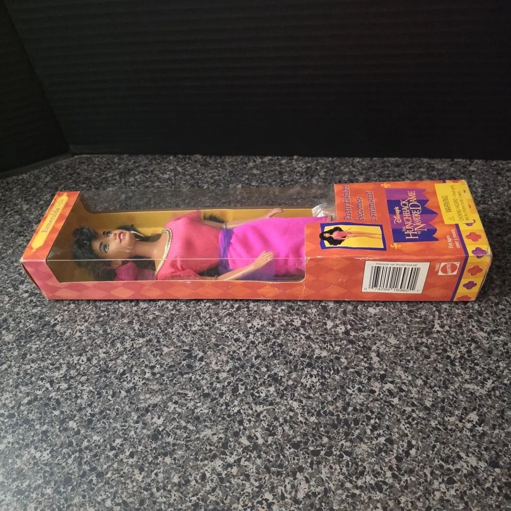Vintage Disney Hunchback‎ of Notre Dame Esmeralda Doll 1996 Mattel NRFB In Box